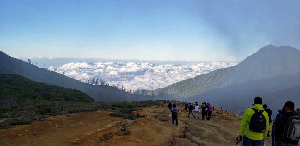 Mount Ijen > Banyuwangi > TheRoamingNoodle